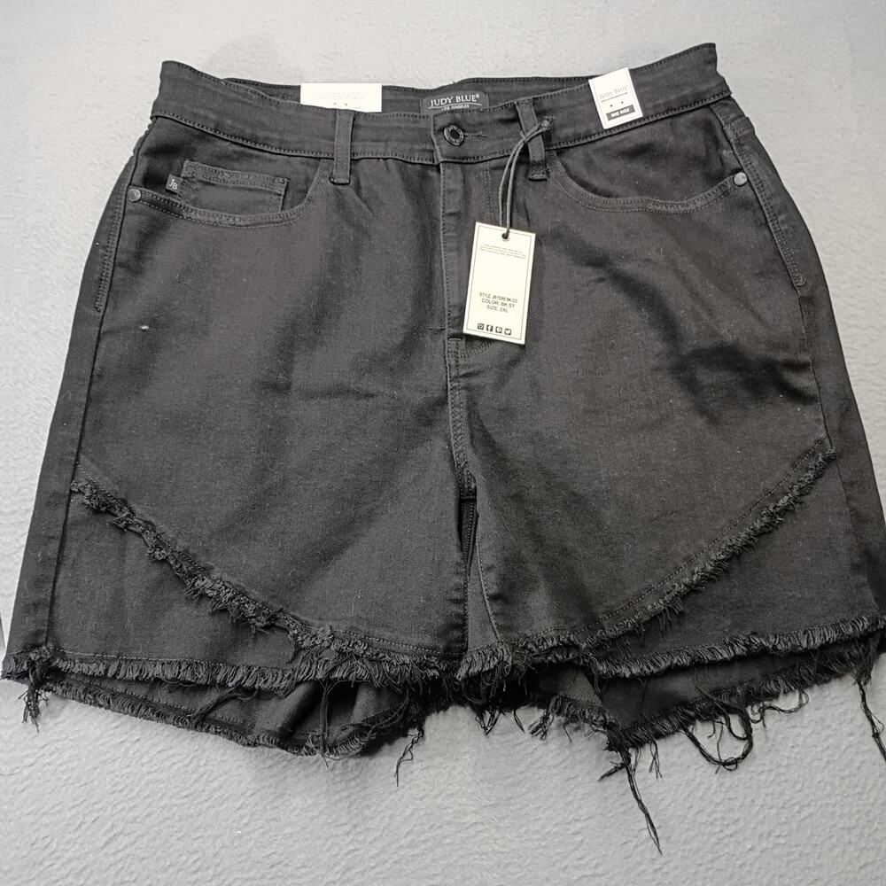 Judy Blue Black Denim Shorts 34" 2XL Mid Rise Frayed Hem Stretch Back NWT